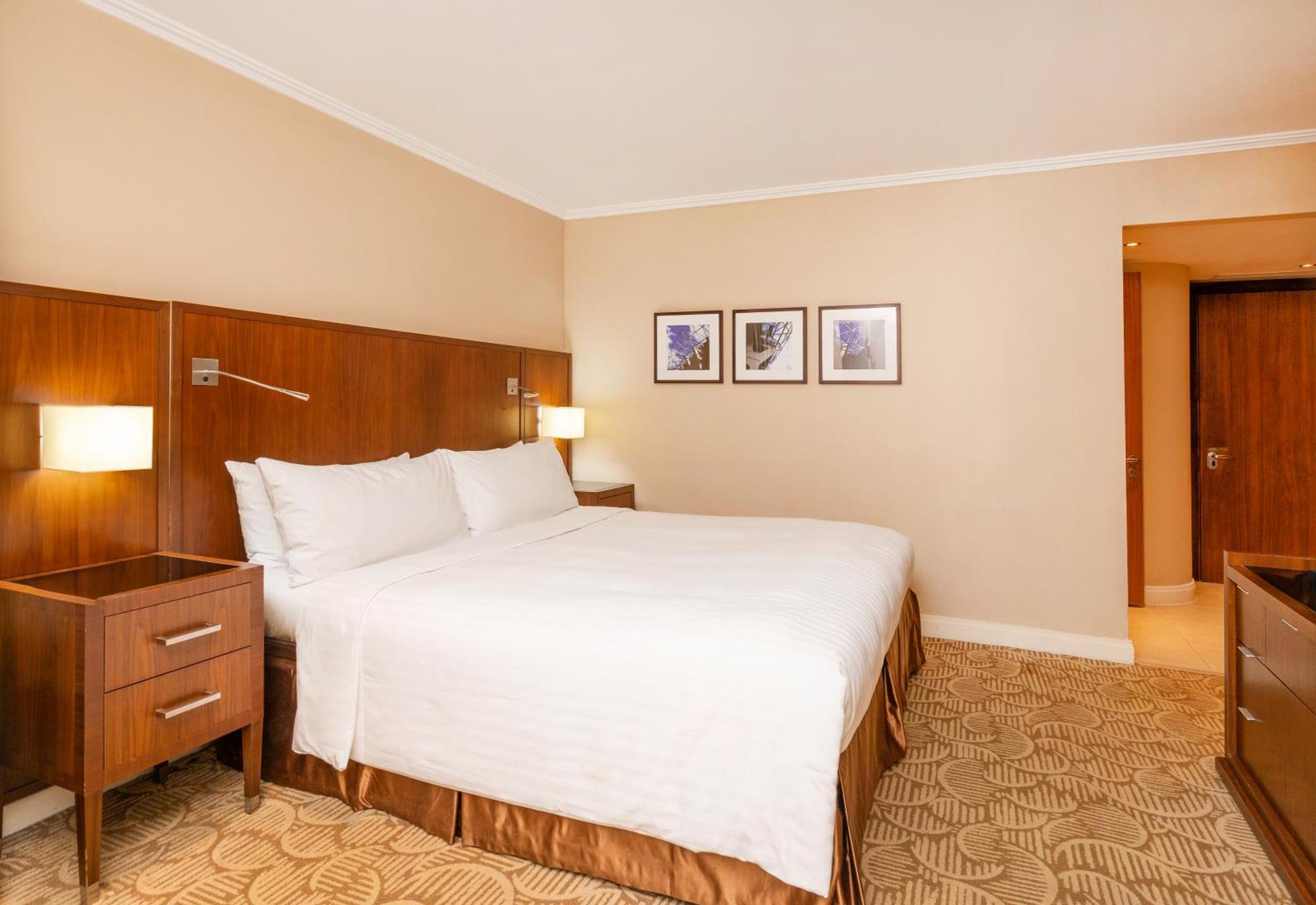 London Twickenham Stadium Hotel, A Member Of Radisson Individuals Exterior foto